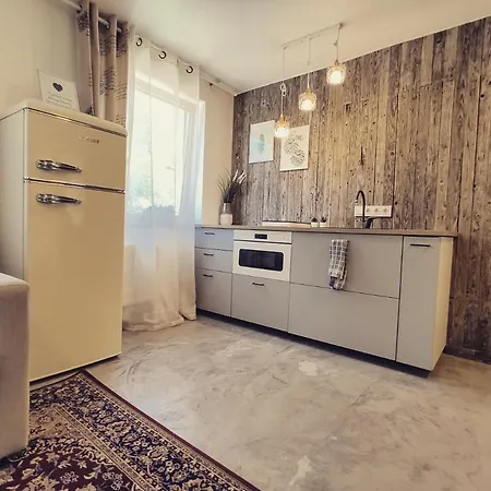 Newly Renovated Rumpiskes * كلابيدا